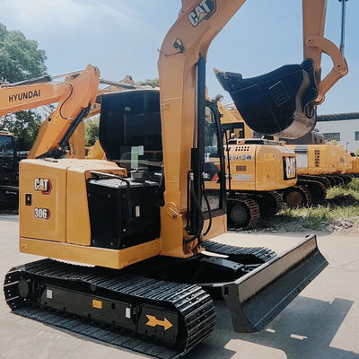 ماكينات الحفر المستخدمة CAT 306 من يد ثانية