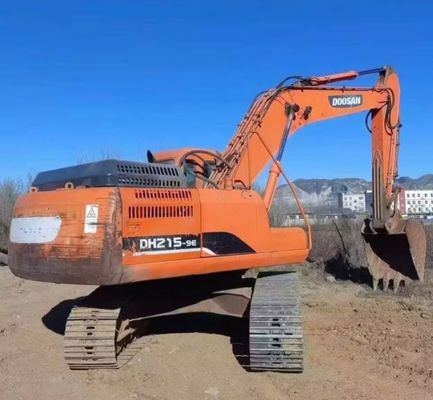 حفرة مستعملة حفرة دوسان DH215W آلات البناء 48KW توفير الوقود