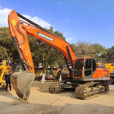 حفرة كبيرة مستعملة حفرة هيدروليكية دوسان DH300 يد ثانية