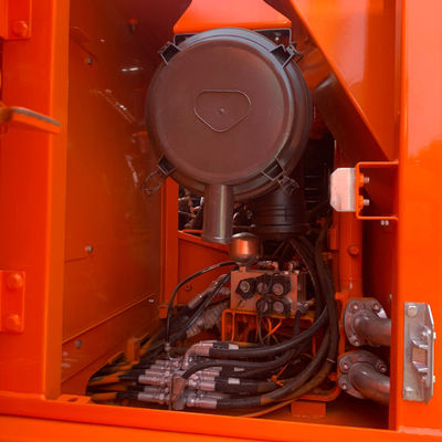 1900 دورة في الدقيقة حفرة دوسان مستعملة DX225LC-9C معدات البناء 21800kg