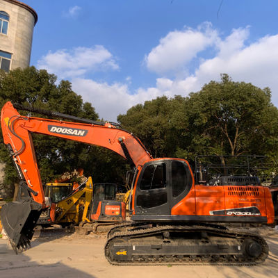 نوع الزحف المستخدم DOOSAN DX300LC-9C الحفرة الأرض الحركة الآلات 30215 كجم