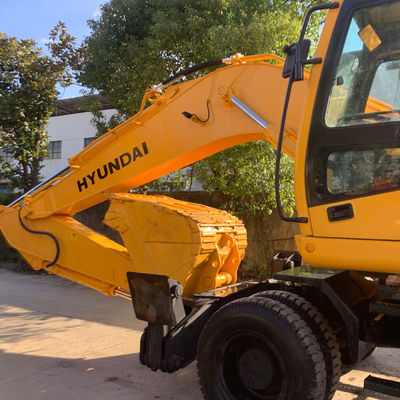 حفرة عجلات HYUNDAI 210W-7 القديمة ، معدات البناء المستعملة 124 كيلوواط للعمل في المناجم