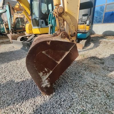 الحفرة الصناعية الهيدروليكية المستخدمة الحفرة المصغرة كوماتسو 70 6500 كيلوغرام