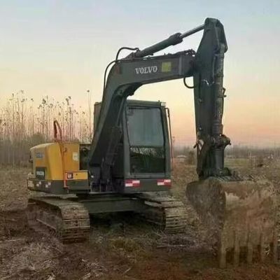 فولفو 80D مستعمل حفرة الحفرة الصغيرة 42kw 2100rpm لبناء الطرق