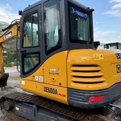 محرك الديزل المستخدم الحفرة المصغرة حفرة XCMG XE60DA الحفرة الزحفية الهيدروليكية