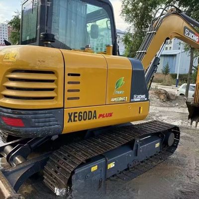 محرك الديزل المستخدم الحفرة المصغرة حفرة XCMG XE60DA الحفرة الزحفية الهيدروليكية
