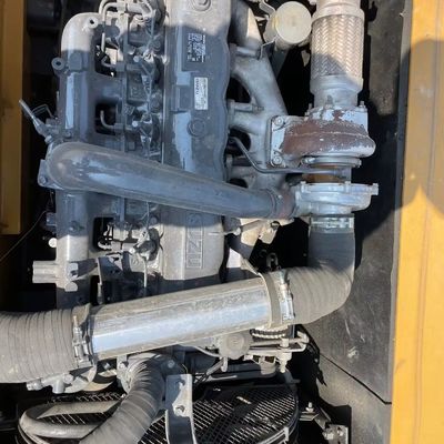 عدة وظائف القديمة XCMG215 الحفرة الزحفية المصغرة 106.5kW معدات نقل الأرض المستعملة